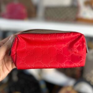 GUCCI RED POUCH